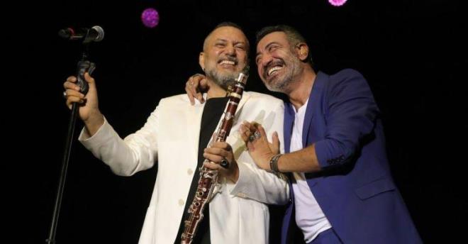 Zor gnler geiren nl klarneti hastal nedeniyle dn zel bir hastaneden ameliyat oldu.