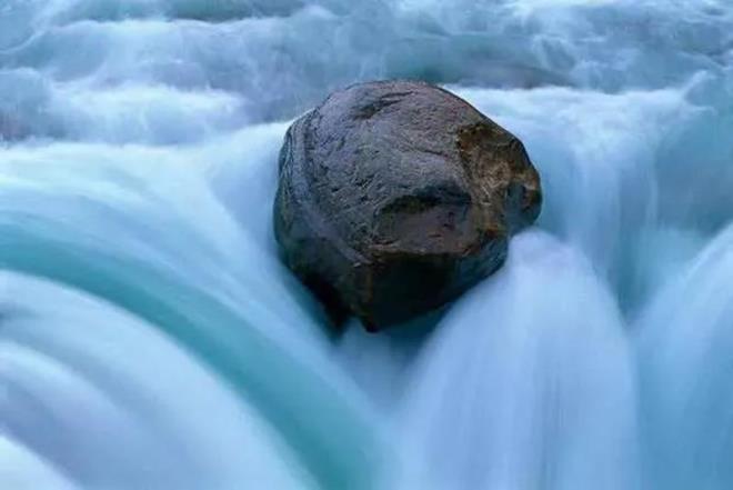 Ne niyetle iilirse ona devadr.