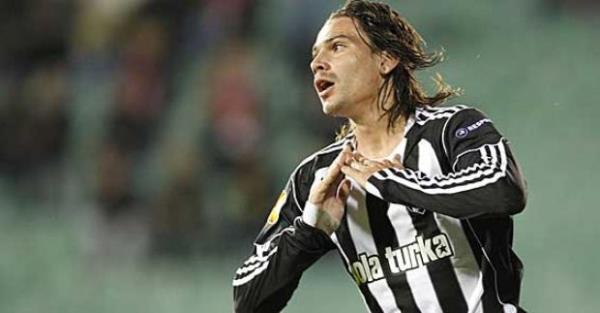 <p><b>Ersan Glm</b></p>  <p>Yllk Maa: 1.200.000 euro</p>