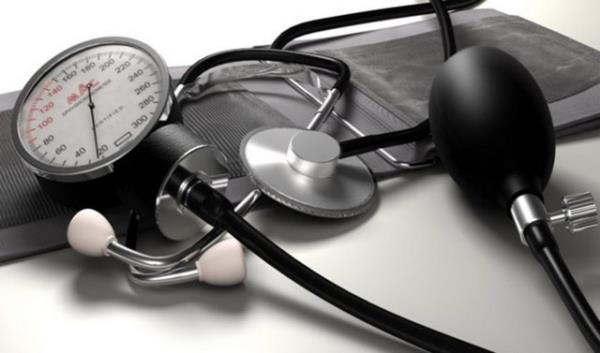 Her evde bir tansiyon aleti olmal ve hastalar kendi kan basnlarn lmeyi renmelidir.