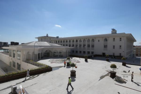 "M. Emin Sara mam Hatip Lisesi" 2013-2014 Eitim retim Ylnda hizmete alacak.