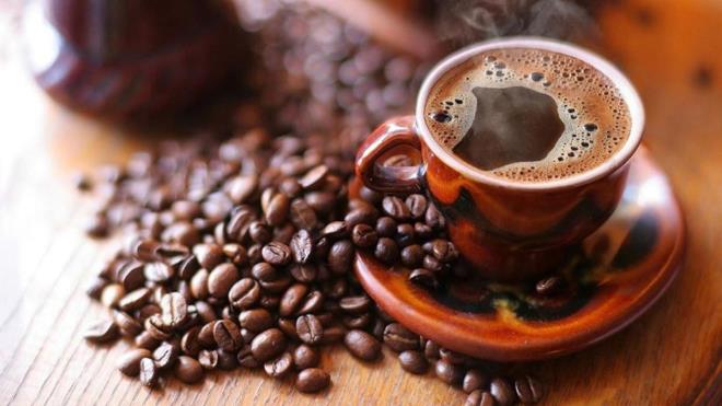 Kltrmze yerleen Trk kahvesi pek ok fayda salyor. Fakat bilim insanlar tarafndan son yaplan aklamalarda, baz durumlarda Trk kahvesinin beyin salna zararl olabilecei ortaya kartt. Trk kahvesinin belirli durumlarda tketilmemesi konusunda uyarlarda bulunan bilim insanlar, beyin sal asndan baz durumlarda bu iecein olduka zararl olabilecei vurgulad.