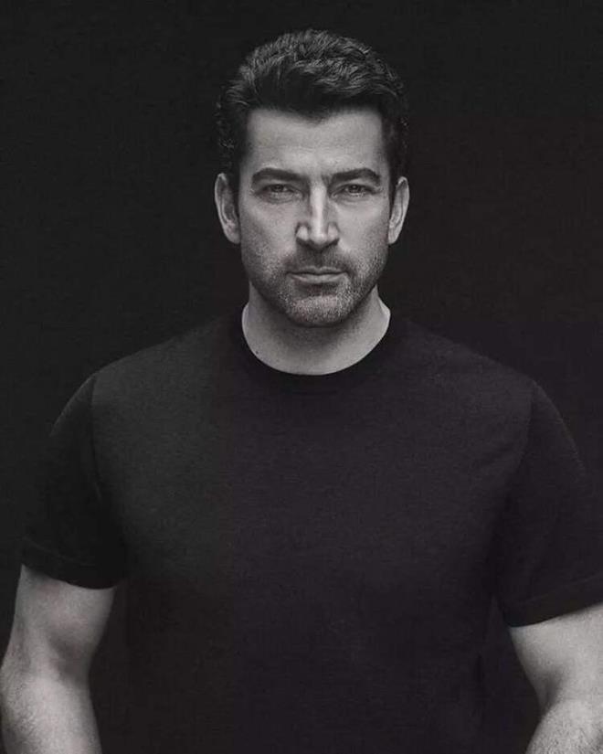 mirzalolu?nun, drt kiilik ailesi ve alanlarnn rahat edebilmesi iin yeni yuvasna 4 milyon dolar (77 milyon TL) dedii iddia edildi.