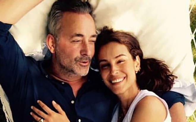 Mehmet Aslantu ile Arzum Onan'n 27 llk evlilikleri resmen sona eriyor. Boanacaklar iddialaryla ilgili konuan Arzum Onan, "Boanmay Mehmet istedi. Davay benim amamn daha uygun olacana karar verdik" dedi.