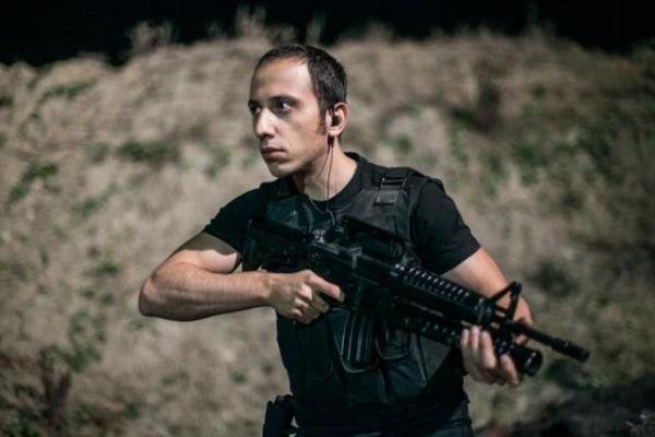 <p><b>Ali Buhara Mete (Akif)</b></p>  Kurtlar Vadisi Pusu izleyicisi yeniliklere hazr olsun.