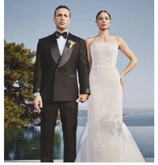 Getiimiz aylarda evliliklerinde kara bulutlar dolamaya balayan ift, 8 ay sonra boanma karar ald.