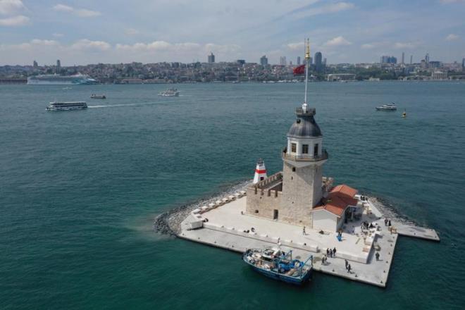 Bakanlktan yaplan aklamaya gre, 2. Mahmud dnemindeki orijinal haline sadk kalnarak restore edilen ve yapya sonradan eklenen ve karakterine uygun olmayan eklentilerden arndrlan kule, 2 yl aradan sonra ziyarete alacak.