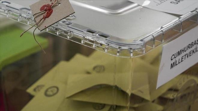 14 Mays 2023'te yaplacak olan 28. dnem Milletvekili Genel Seimleri ve cumhurbakanl seimi iin seim takvimi iliyor. Takvimi gnler ncesinden paylaan YSK (Yksek Seim Kurulu), seim gn yasaklarn paylat. Peki, seim gn yasaklar neler? Seimlerde nereler kapal olacak?