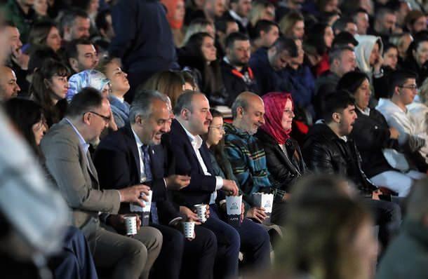 KULSE GDEREK TEBRK ETT