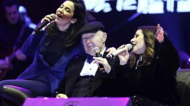 "KAYAHAN LE DUYGULARIMIZLA HAREKET EDEN NSANLARDIK"