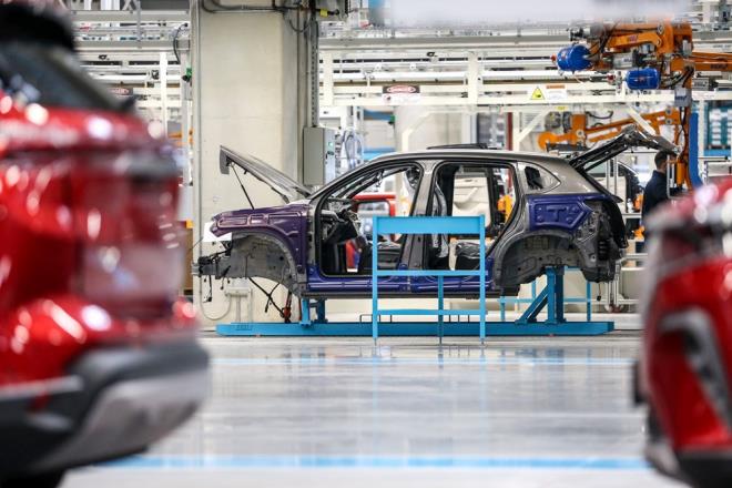 Togg tarafndan, Gemlik Teknoloji Kamps'nde bir basn bulumas gerekletirildi.    Karaka ve Togg ekibinin katlmyla gerekletirilen bulumada, Togg'un retim tesisleri de basn mensuplarna gezdirildi. Ayrca Togg T10X'lerle ilk kez uzun mesafeli test sr imkan saland.