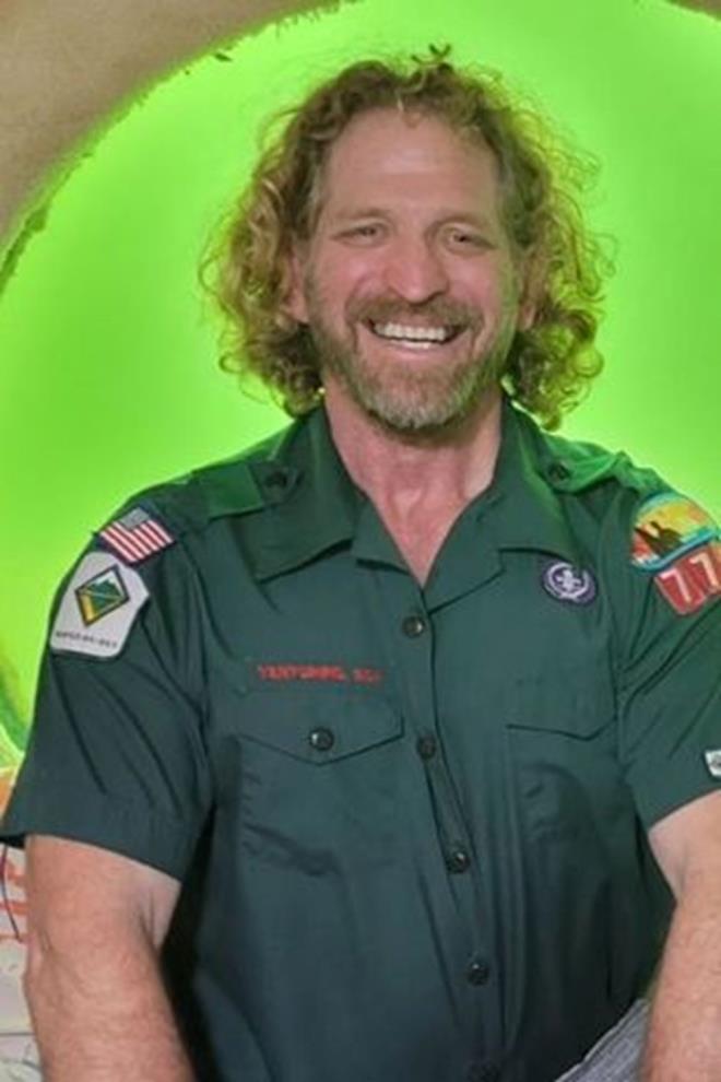 NCEK REKOR 73 GND    Su altnda en uzun sre yaama rekorunun bir nceki sahipleri olan Jessica Fain ve Bruce Cantrell da ayn yerde 73 gn geirmiti.