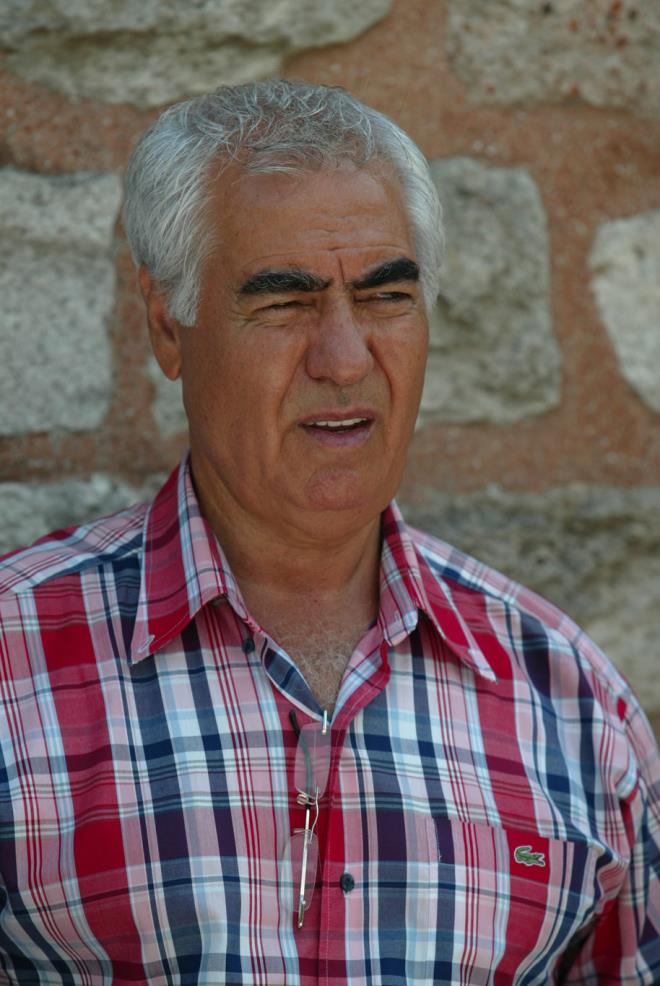 Tatlses, "Ustalarn ustas koca bir devir seninle kapand. Nuri Sesigzel ustamz kaybetmiiz. zntm anlatamam. Tm sevenlerine, ailesine ba sal dilerim. Ustamza ALLAH?tan rahmet dilerim" dedi.