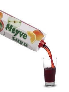 E�er bir g�da size �ok iyidir deniyorsa do�al g�da de�ildir. Biz ne yiyece�imizi bilmiyor muyuz televizyon mu bize ��retecek bunlar�. Paketlenmi� hi�bir�ey yememeliyiz. Kutuya girmi� meyve suyu karaci�erini ya�land�r�yor. Diyetisyenlerin yatacak yerleri yok.