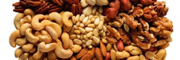 �ocuklara �ikolota vermeyin f�nd�k, f�st�k, ceviz verin. Ceviz en �nemli besinlerden birisidir. Cevizin i�inde �ok y�ksek do�al omega 3 var. Do�al mineral ve vitamin deposudur.