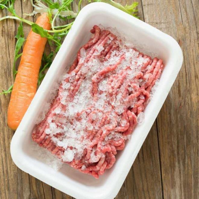 Bakteri remesi ve gda zehirlenmesi riski:    Yanl zdrlen kyma, bakteri remesi iin uygun bir ortam oluturabilir.