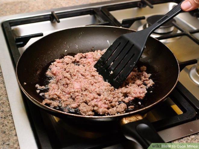 Bykba ve kkba hayvanlarn etlerinden elde edilen kyma, yemekleri lezzetlendiren bir et trdr. zel bir aletten geen para etler, incecik ekilde doranr ve kyma ad verilen ekli alr. Kyma ile kfte, brek, omlet, poaa ve leziz mi leziz pideler hazrlanr.