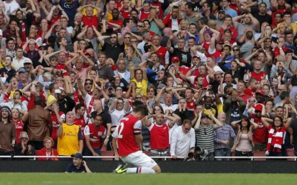 <p><b>7. Arsenal </b></p>  Stadyum: Emirates Stadium Ortalama seyirci say�s�: 60,079 Stadyum kapasitesi: 60,355 Doluluk oran�: 100%