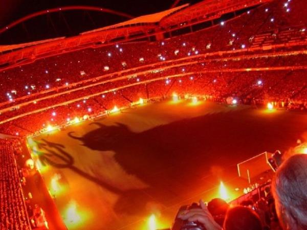 <p><b>26.Benfica </b></p>  Stadyum: Est�dio da Luz Ortalama seyirci say�s�: 42,364 Stadyum kapasitesi: 65,647 Doluluk oran�: 65%