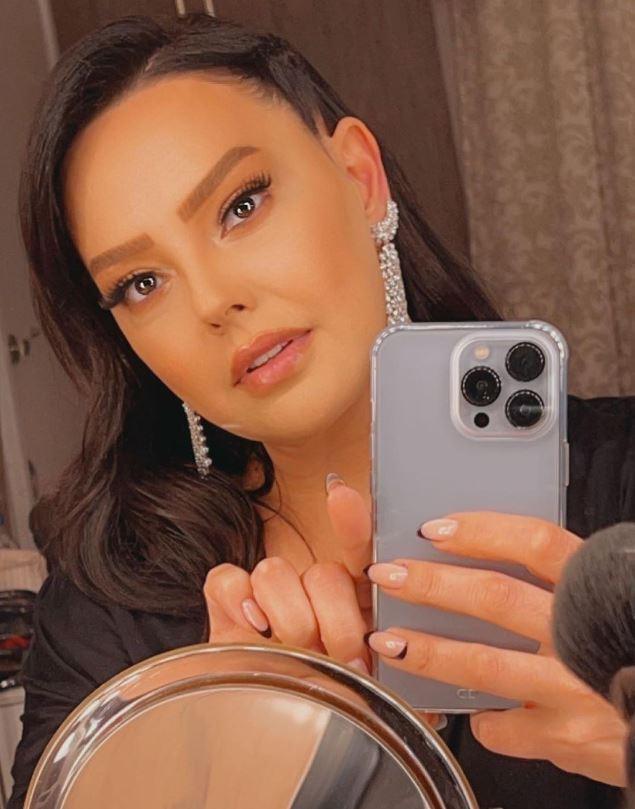 "Gzn seveyim Ebru ne zaman geliyor albm"