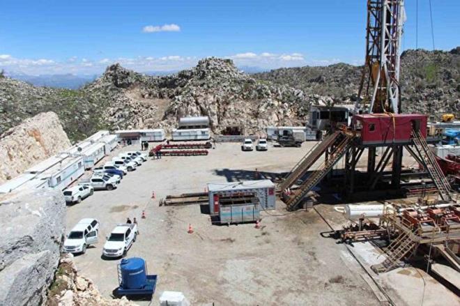 Sondaj almasnda gnlk 15 bin varil petrol rezervi karlacak.