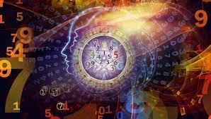 Astroloji haritasnda dnm noktalarndan biri de doum yl ve son rakam. Ruh halinden karakter analizine kadar tyolar veren bu bilgi olduka nemli. te burcunuz kadar nemli olan doum yl bilgisi ve detaylar...    in takvimi ve astrolojisi ufuk ac analizler sunuyor. Peki doum ylnn son rakam neden nemli?