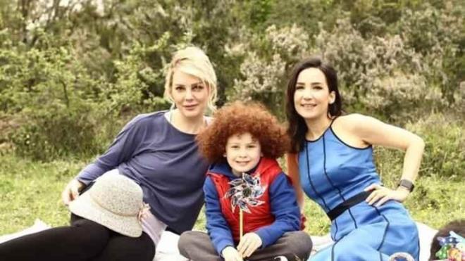 Haciz mahallinde bulunan Evren Blek, borcunu demeyeceini dile getirip "Gerekli ilemleri yapabilirsiniz" dedi.