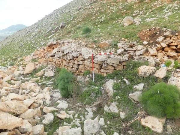 Yolun genilii 3-3,5 metre olmakla beraber yk hayvanlar ve atl arabalarn geiine uygun bir yol olduu aka grlebiliyor. Tarihi yolun bir Demir a yerleimi olan Gavurkale?ye uzanan 3 kilometre uzunluundaki rotas net bir ekilde izlenebiliyor.