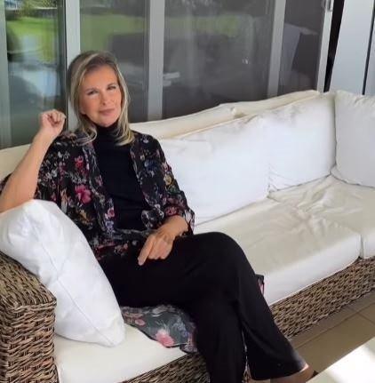 Videoda, Filiz Akn'n sesinin kmad anlar dikkat ekti. Akn'n bu paylamna birok kii gemi olsun yorumunda bulundu.