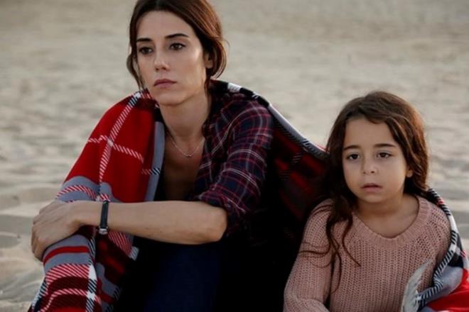 SON POZLARI OK KONUULDU    imdilerde 14 yanda olan Beren Gkyldz, sosyal medya hesabndan yaynlad son fotorafla gndem oldu.