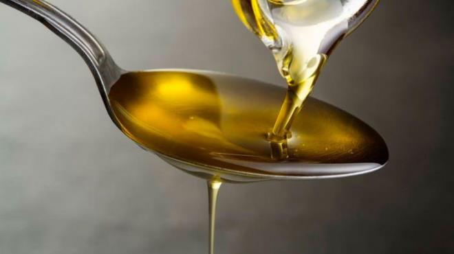 DORU YA TRLERN SEN    Kzartma, kavurma veya soslama, doymu yalar yerine doymam yalar kullanmak kolesterol drmeye yardmc olabilir.