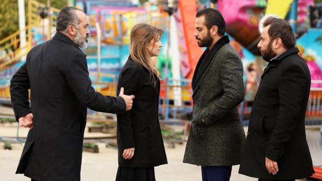 Dizinin 5. sezonunun tekrardan balayaca iddialar pek ok kiinin dikkatini ekmeyi baaryor. Ayrca ukur dizisinin Disney Plus'ta balayabilecei sz konusu iddialar arasnda bulunuyor.