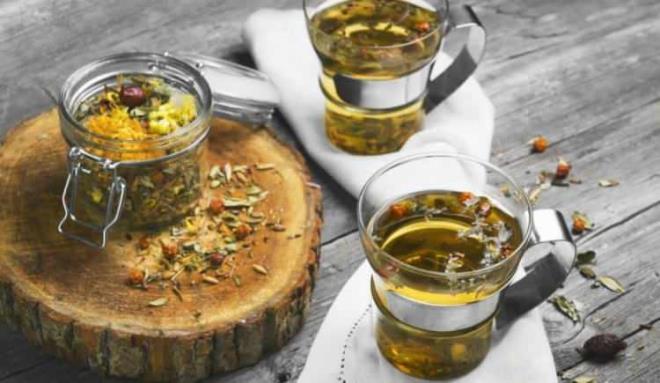 Ramazan aynda alnan kilolar yakmak iin diyetle birlikte tketeceiniz birbirinden etkili bitki aylar bulunuyor.