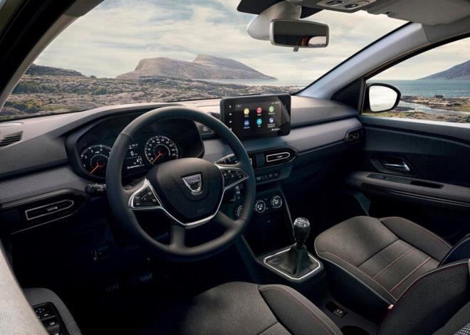 6. DACA JOGGER    ?Yln Basn Lansman? dln Idr ve Kars?ta dzenlenen Dacia Jogger lansman ald.