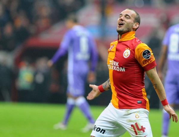 Wesley Sneijder 25.5 Milyon Euro