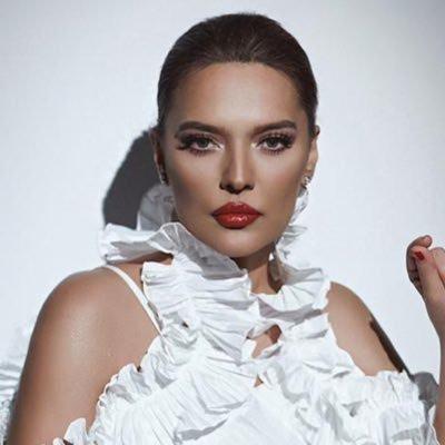 S�k s�k payla��mda bulunan Akal�n, son yapt��� payla��mla g�ndem oldu.