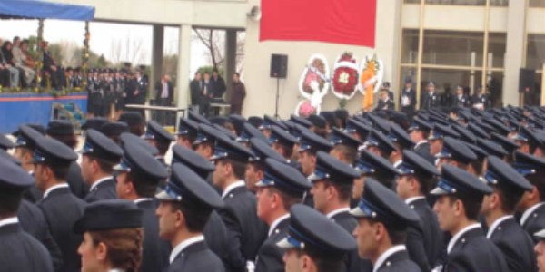 - Faklte mezunlar arasndan polis aday alnrken KPSS sonular kullanlmasna ramen, seimin nihai aamasnda szl snav uygulanmaktadr.