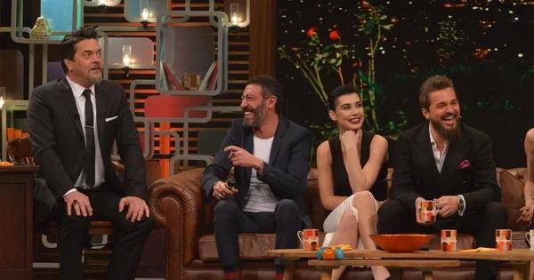 nl sunucu Beyaz Show'un yan sra efsane yarma Passaparola'y yeniden ekrana getirecek.
