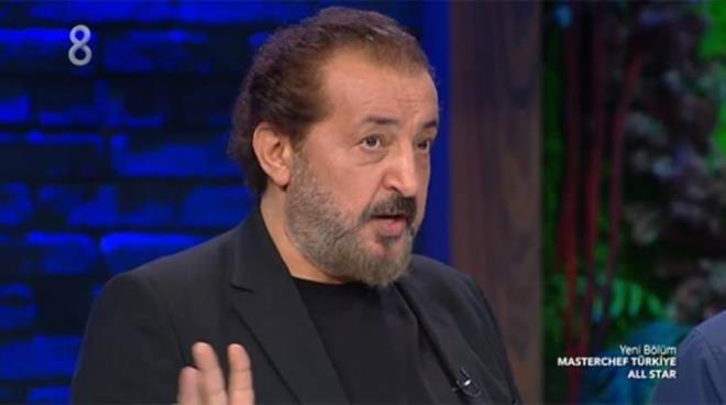 "OK ZOR BR SRE YAADI AMA H KAYET ETMED"    ef Mehmet Yalnkaya, tm Trkiye'yi sarsan Kahramanmara merkezli 6 ubat depremiyle ilgili konutu. Depremin ardndan gnlerce ekibiyle birlikte blgede yemek yapan Yalnkaya, "Biliyorsunuz lkemiz ok byk bir felaket geirdi. mr ef, Danilo ef ve ben uzun sre gidip blgede kaldk. mr, gerekten deprem olduu andan itibaren oradayd. Hatta ben kendisini ziyarete gittiimde 'Benimle yemek verdiim bu yerde bayram sofrasn kuracaz.