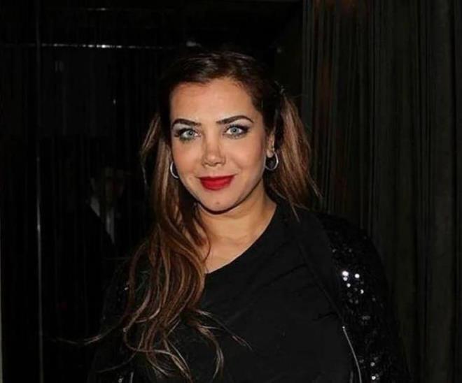 Bir sredir yaad salk sorunlar nedeniyle hastaneye bavuran Tanyeli, Pankreas Kanseri olduunu rendi.