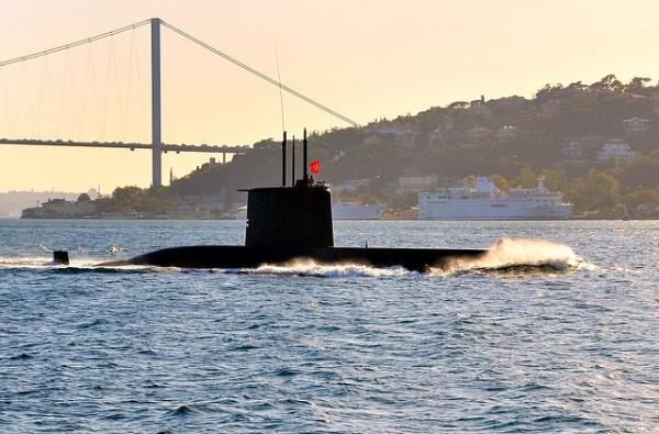 <p><b>TÜRK DENİZ KUVVETLERİ</b></p>    14 DENİZALTI