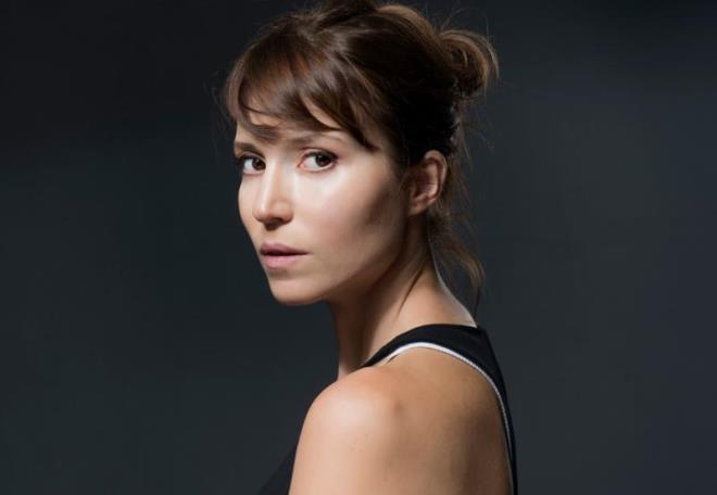 Selma Erge'in annesi Elizabeth Hanm bir Alman'dr.