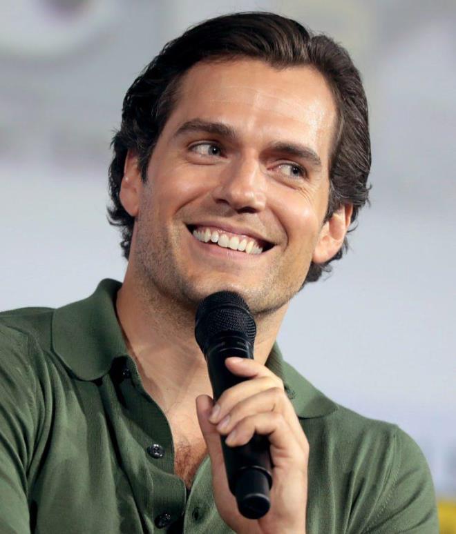 Karakterin sper kahramana dnme srecini anlatacak 'Superman: Legacy' iin yeni bir Superman arayna girilmiti. Adaylar arasnda David Corenswet, Nicolas Hoult ve Tom Brittney yer alyordu. Uzun zamandr merak edilen yeni "Superman kim olacak?" sorusunun cevab nihayete ulat.