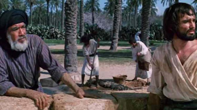 ar filminde ilk Mslmanlardan Ammar bin Yasir'i canlandran ngiliz aktr Garrick Hagon, yapmda rol almaktan gurur duyduunu belirterek, "ar'nn, Hz. Muhammed'in hayatn anlatmak gibi onurlu bir amac var. Onun insani ynlerini de anlatan bir film" dedi