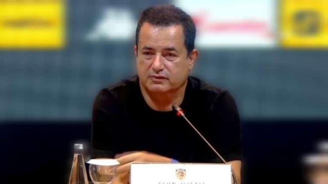 O arklar sayesinde O Ses Trkiye gibi byk paralar kazandran bir program yapan Acun Ilcal?nn, eser bana bestecilere 1000 TL gibi komik bir para teklif ettii, kabul etmeyenlerin eserlerini de izinsiz kulland gelen bilgiler arasnda. Dnyada mzik alanndaki telif kavramn ilk balatan kii Fransz besteci Claude Debussy?dir.