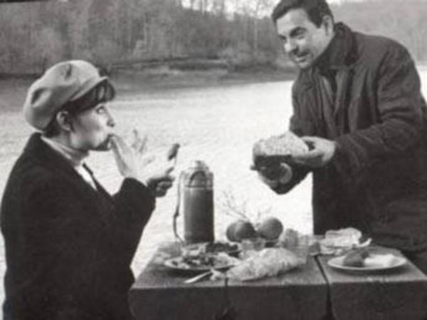 Yeilam`n en unutulmaz ikililerinden biri Belgin Doruk ve Ayhan Ik...