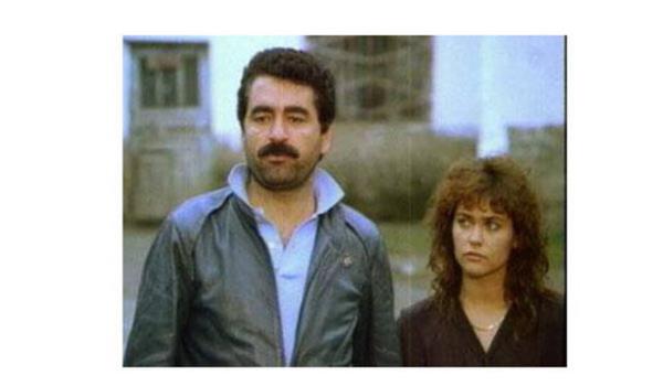 Pepee elkilen ynetmenliini brahim Tatlses`in yapt Mavi Mavi, Aksn, Hlya filmlerinde de iki oyuncu birlikte rol ald.