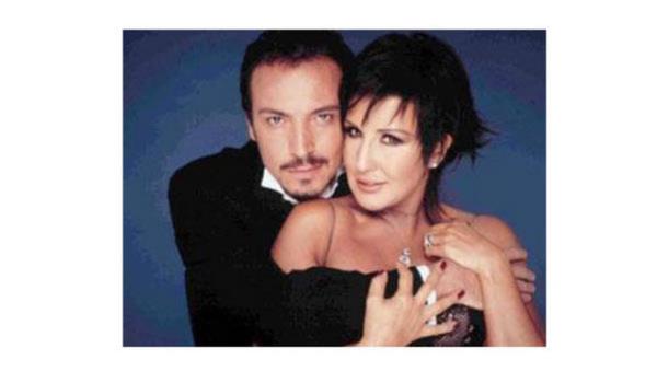 Son yllarda sahneye birlikte kan Duru ve Eren, sunduklar ovlarla byk beeni topluyorlar...