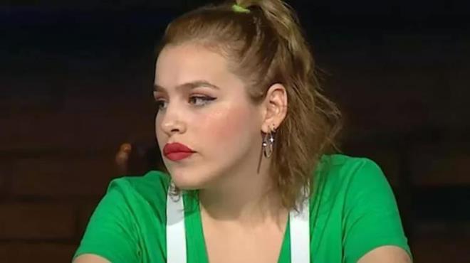 Fatma Nur'dan aklama ise gecikmedi.