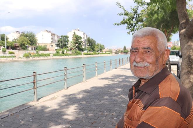 Seyhan ilesinde yaayan Mehmet Turan Bykbur da yzme bilmeyenlerin dahi kanala girdiini, bu srada video da ektiklerini belirterek, "Bykler kanala girdikleri zaman internette paylamasnlar, ocuklara olumsuz rnek oluyor. Bir bakyorsun 8-10 ocuk birden giriyor." ifadesini kulland.    Bekir kten de kanalda ok kez boulma olaylarna ahit olduunu anlatarak, "Buras yzme havuzu deil. Tarlalar sulamak iin yaplm ama rastgele giriyorlar. Kimse girmesin buraya, yazktr. Canlarna kymasnlar." eklinde konutu.